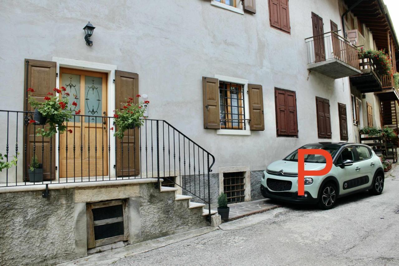 Casa Il Geranio Tenna Ospitar ภายนอก รูปภาพ